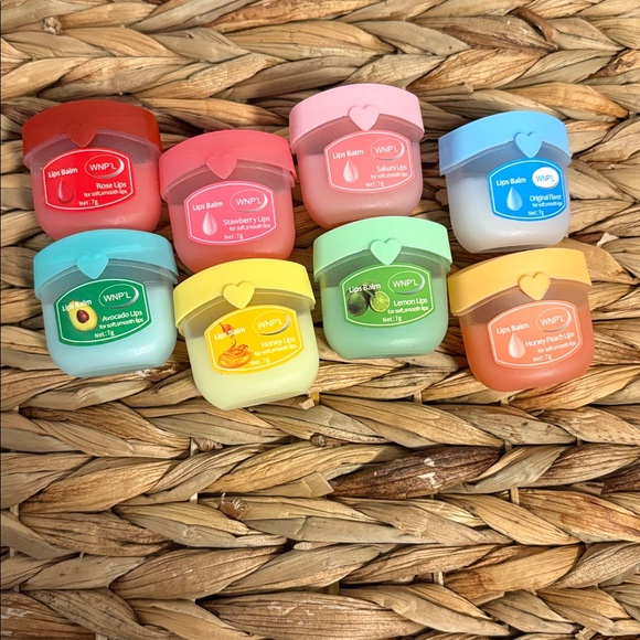 **LIVE COHOST*****Beauty Bundles - Picture 4 of 4